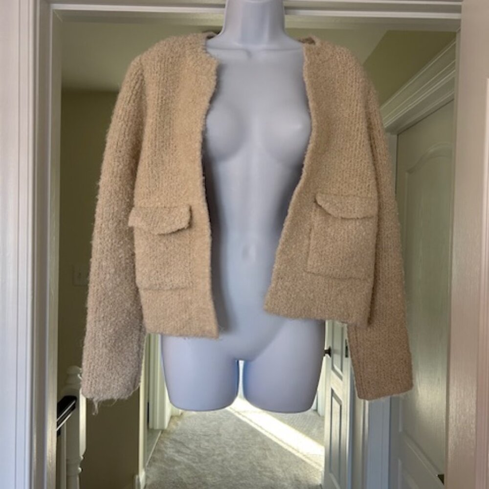 ZARA Textured Cropped Jacket – Size Small